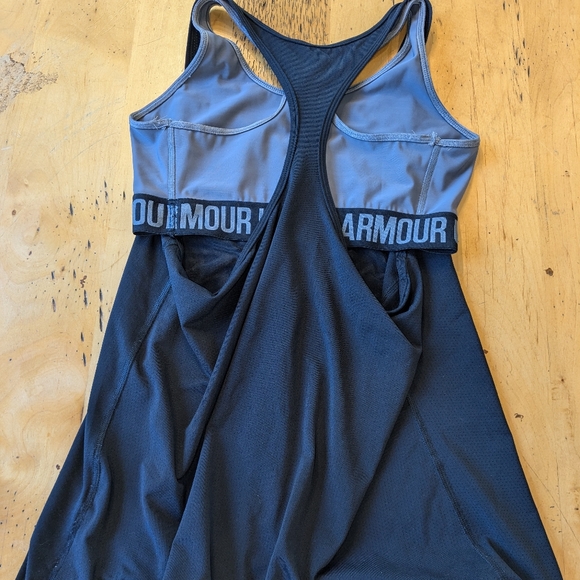 Z by Zella Ladies Athletic top with built in sports bra - Picture 3 of 6